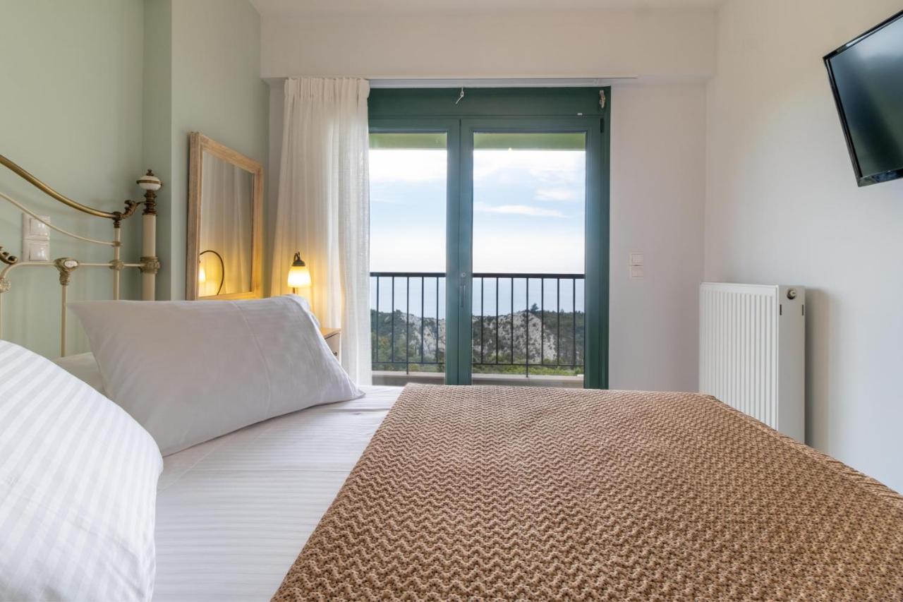 Sapphire Blue Villa Kalamitsi  Ngoại thất bức ảnh